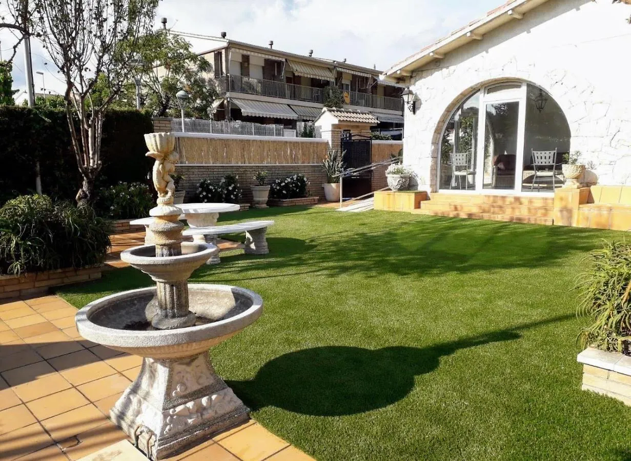 Family House - La Mora Beach - Tarragona 0*,